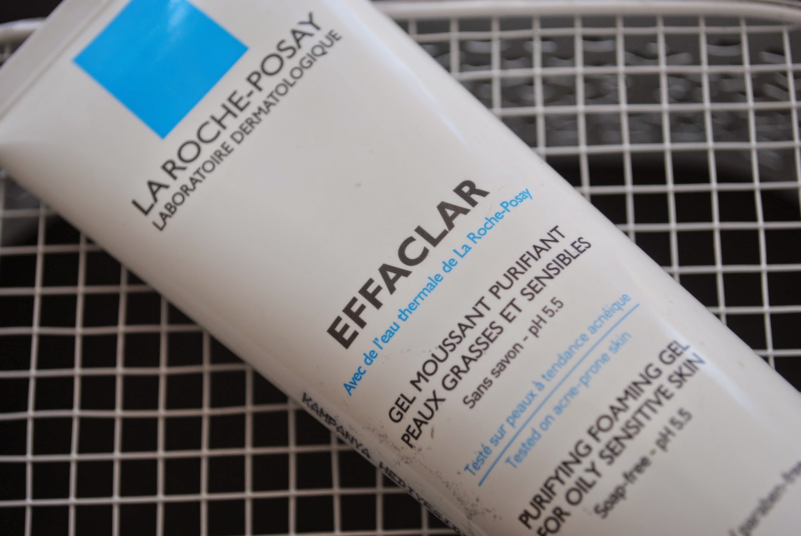 La roche posay effaclar h iso. Ля Рош эфаклар Сенсибио. Ля Рош позе (la Roche-Posay) Effaclar /эфаклар лосьон для сужения пор 200 мл лореаль. Ля Рош эфаклар н муль комп. La Roche-Posay Effaclar для сужения пор 200 мл, 0.2 кг.