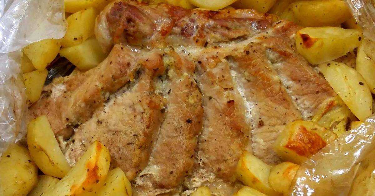 Мясо в духовке слоями с картошкой в духовке рецепт с фото