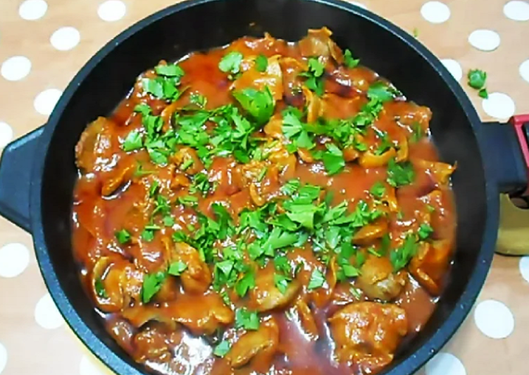 Желудки в томатном соусе рецепт с фото