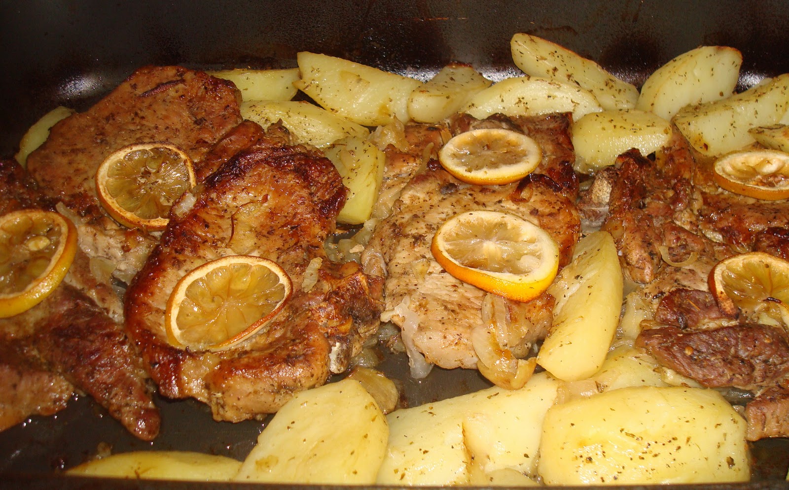 Мясо к картошкой в духовке рецепт с фото