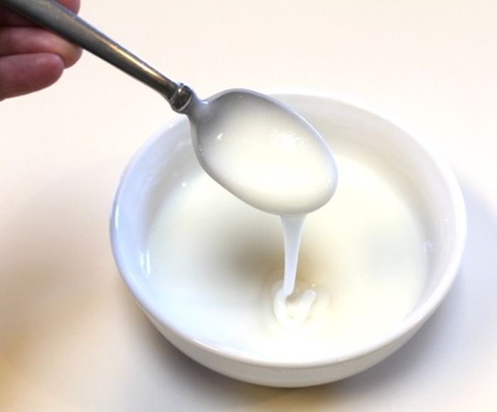 Глазурь молоко сахар масло. Глазурь сырцовая для глазирования поверхности. Сахарная помадка. Приготовление помадки. Помадка для торта белая.